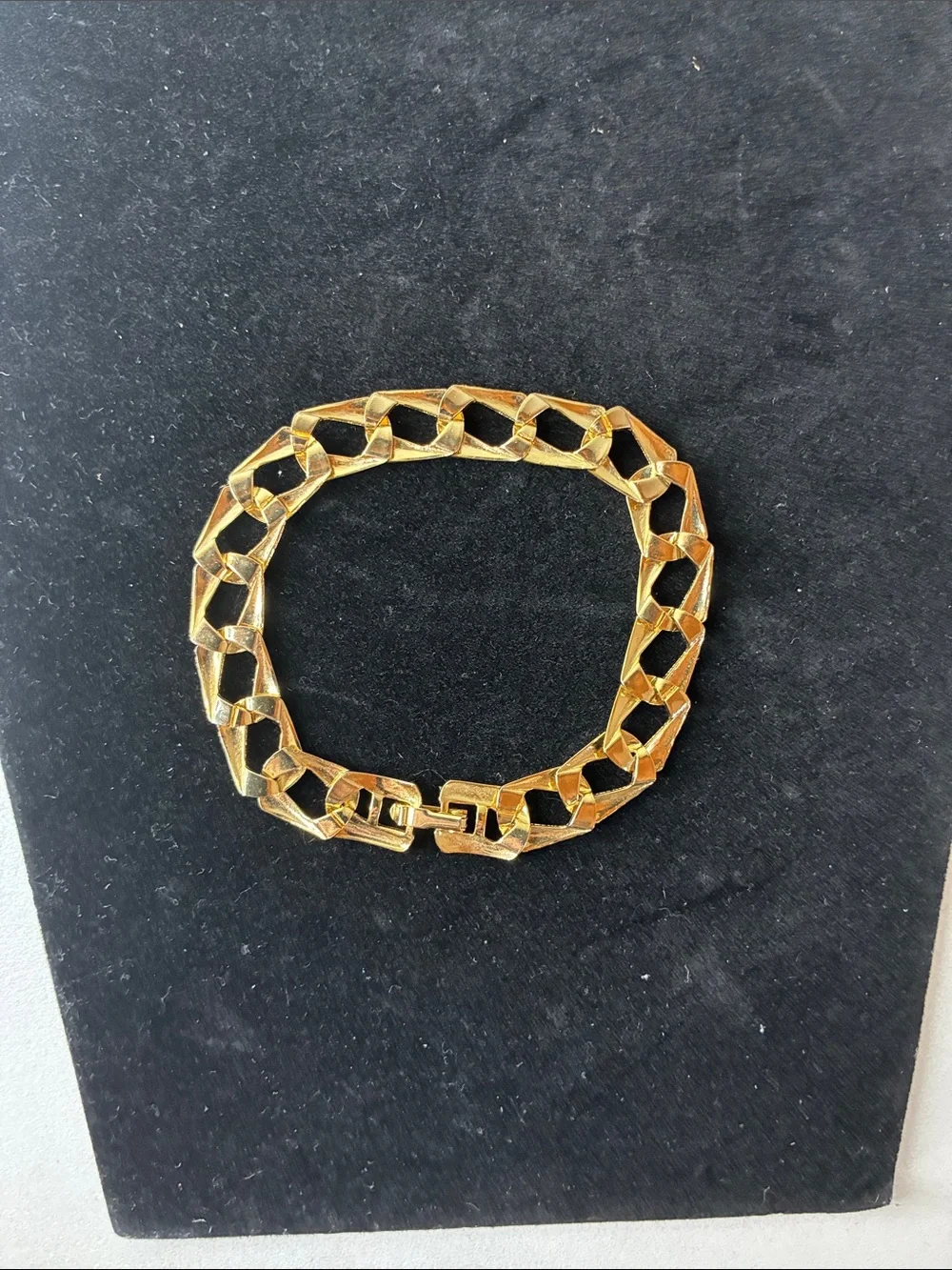Vintage Gold-Tone Textured Hoop Earrings and Cuban Link Chain Bracelet Set - Picture 9 of 12